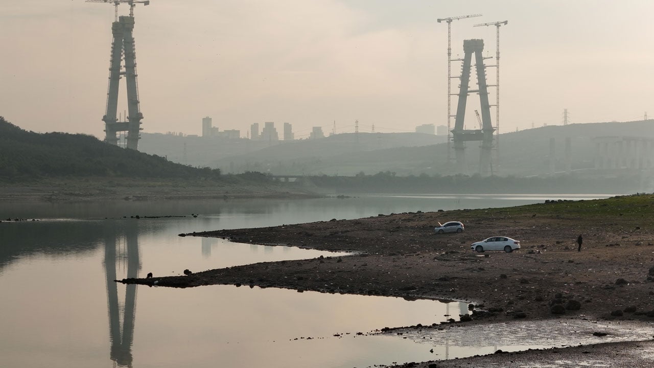 Foto - Su seviyesi dibe vurdu! İstanbul susuzluğa doğru gidiyor