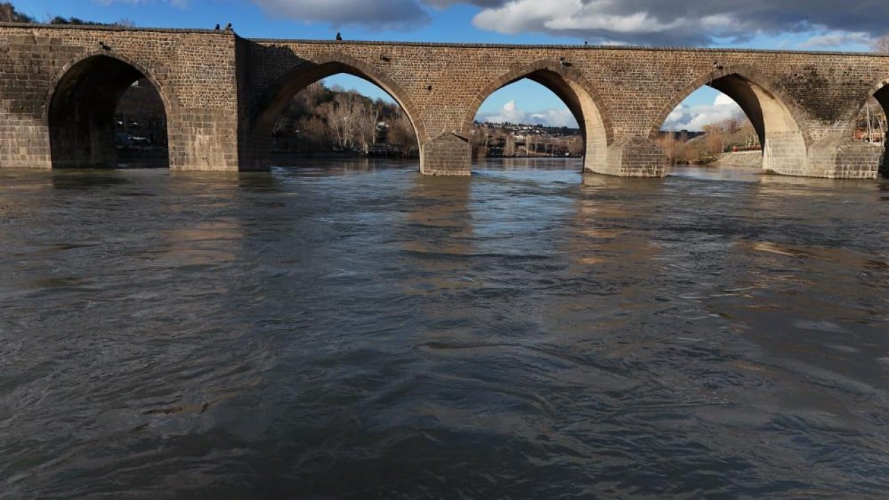 Foto - Su seviyesi yükseldi ‘Dicle’ kendine geldi