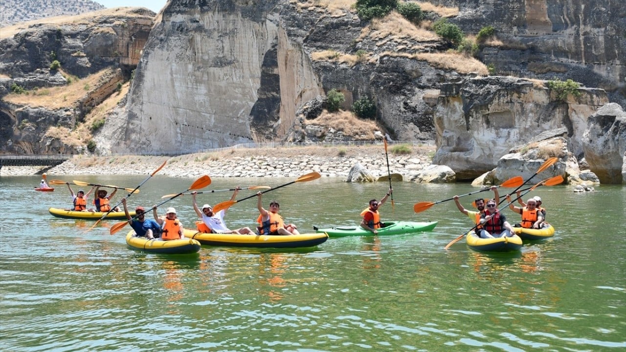 Foto - Su sporlarının yeni adresi Hasankeyf kano ve SUP ile tanıştı