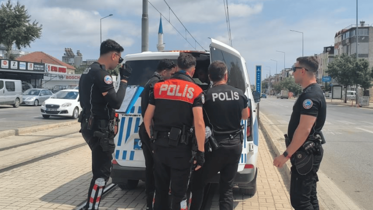 Foto - Suç makinesi çıktı! GBT'ye bakan polisler şaşkına döndü!