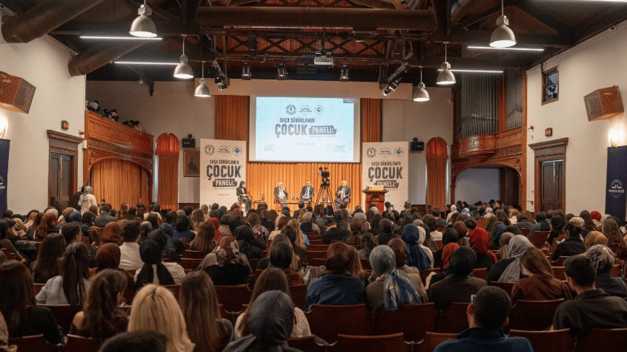 Foto - Suça Sürüklenen Çocuk Paneli Boğaziçi Üniversitesi’nde Gerçekleştirildi