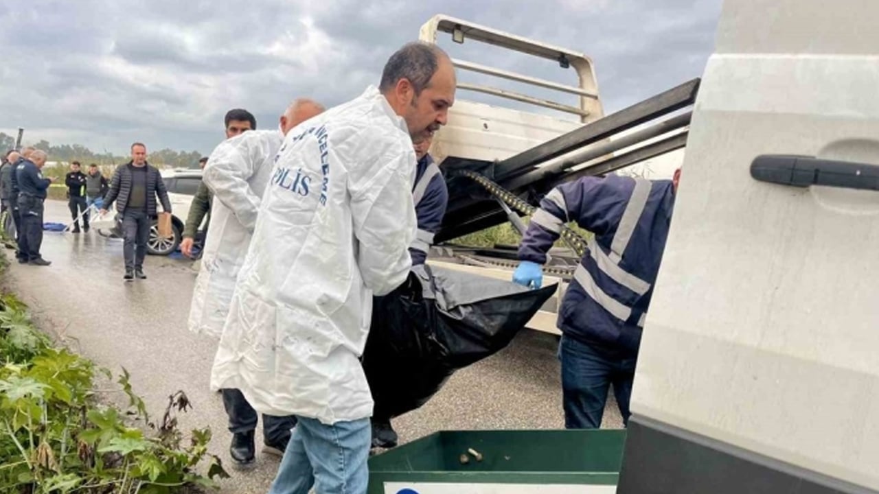 Foto - Sudan cansız bedeni çıktı: Otomobil dereye düştü! Antalya'da yürek burkan olay