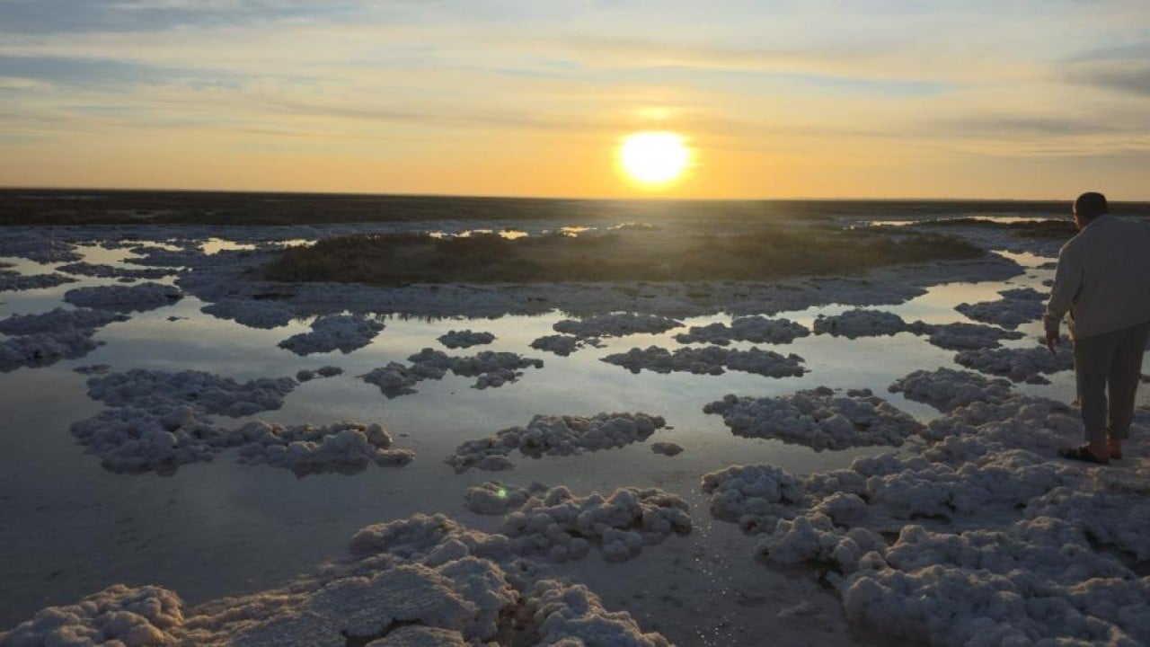 Foto - Sular çekilince böyle oldu! Tuz Gölü, Pamukkale travertenlerini andırdı