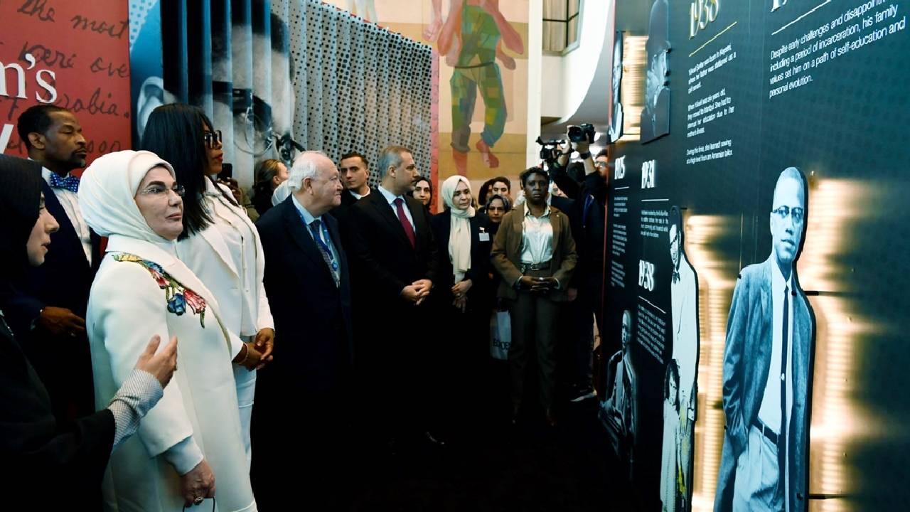 Foto - Şule Yüksel Şenler ve Malcolm X'in mirasını yaşatacak "Yankılar" sergisi 14 Kasım'da AKM'de