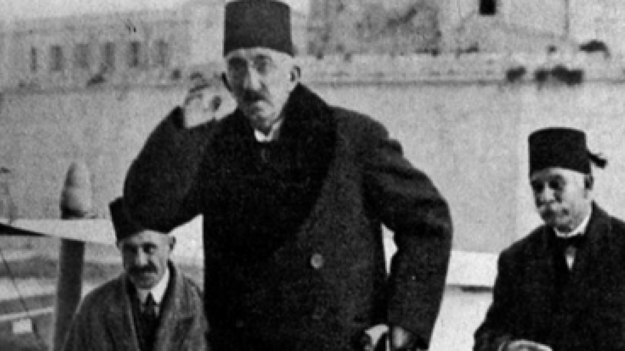 Foto - Sultan Vahîdüddîn Han'a iade-i itibar yapılmalı, naaşı Şam'dan İstanbul'a getirilmelidir...