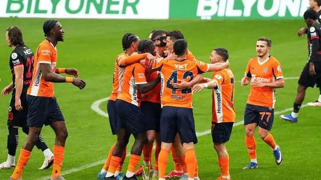 Foto - Süper Lig devlerine alt lig şoku! Türkiye profesyonel liglerinde en çok gol atan 10 takım belli olurken, Galatasaray ve Fenerbahçe listenin dışında kalarak sınıfta kaldı
