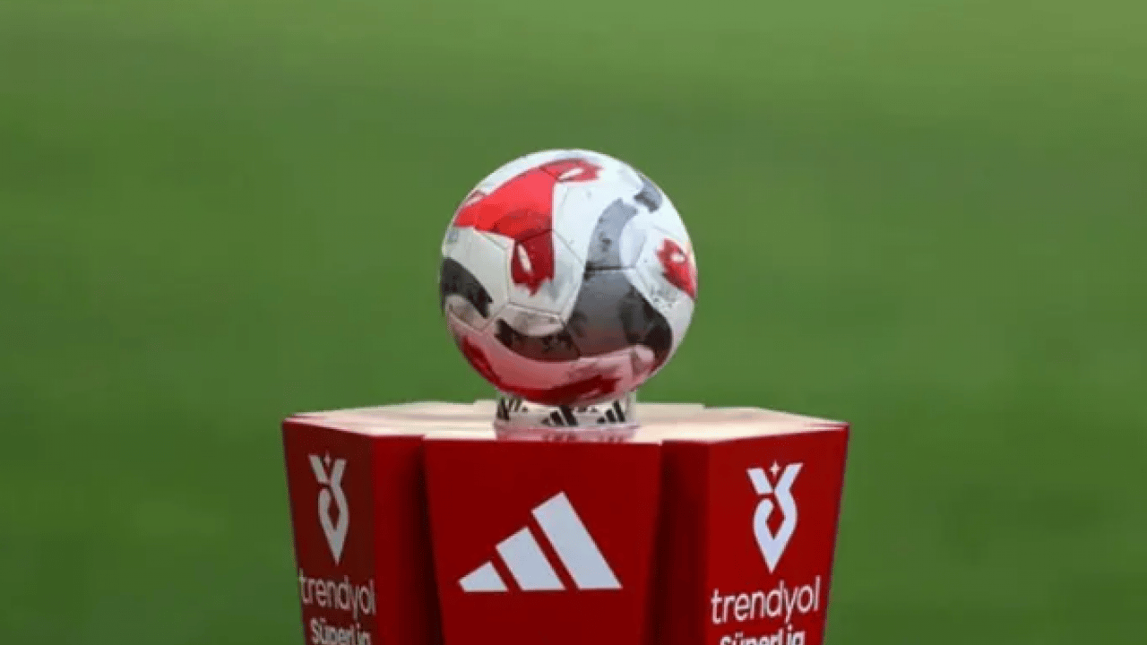 Foto - Süper lig devlerinin yabancı kuralı çıkmazı! 17 futbolcu gönderilecek!