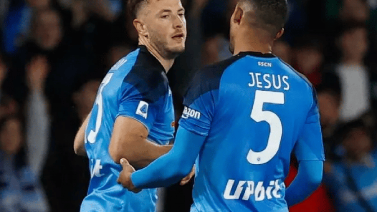 Foto - Süper Lig Devre Arası Transfer Rekabeti: Fenerbahçe ve Beşiktaş Aynı Yıldıza Talip!