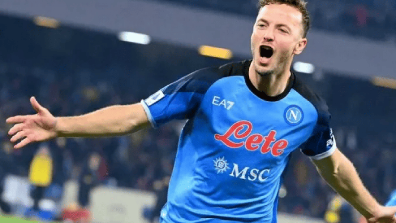 Foto - Süper Lig Devre Arası Transfer Rekabeti: Fenerbahçe ve Beşiktaş Aynı Yıldıza Talip!