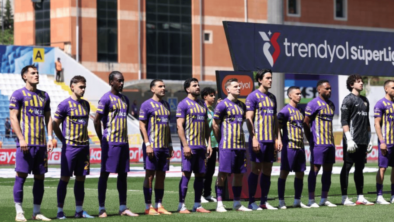 Foto - Süper Lig’de küme düşecek son takım yarın belli oluyor