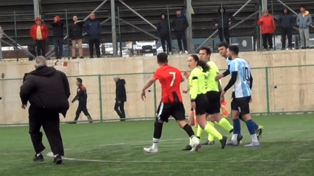 Foto - Süper Lig’de olsa bu karar çıkar mıydı? Hakemin yumruk yediği maç için tarihi karar