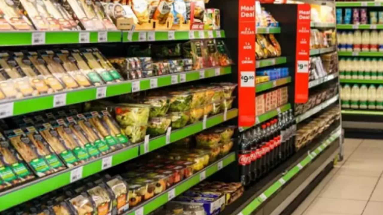 Foto - Süper market devinden akıl almaz hata: 53 bin çalışanına ödeme yapacak!