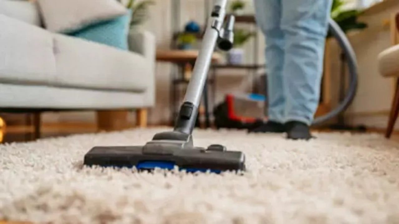 Süpürge ayrımcılığa maruz kaldı! Yeni teknoloji orta yerde eskisi dolapta