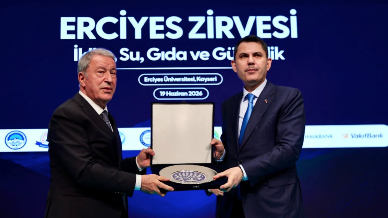 Foto - Sürdürülebilir geleceğe yönelik çözüm önerileri Erciyes Zirvesi-1'de ele alınıyor...