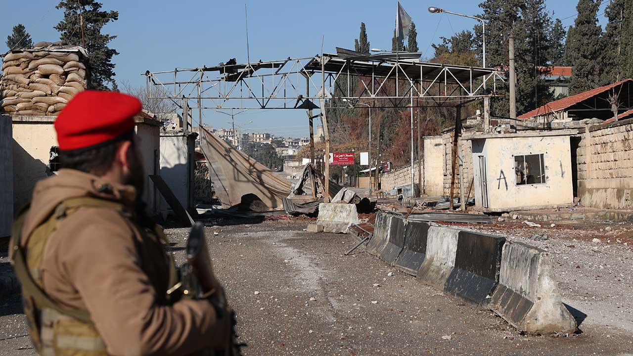 Foto - Suriye ordusu, teröristleri doğduklarına pişman etti
