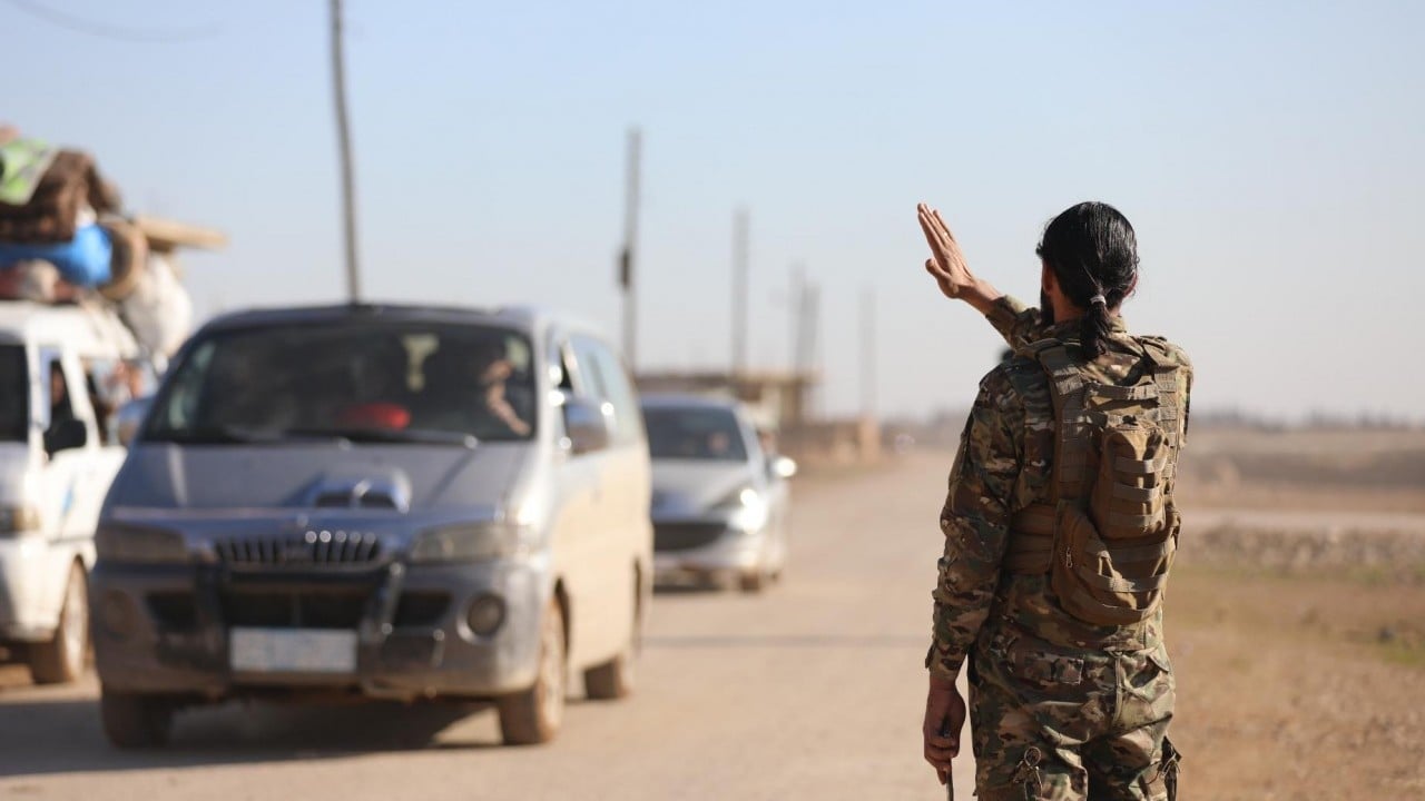 Foto - Suriye ordusundan hayati karar! Binlerce kişi canını kurtardı