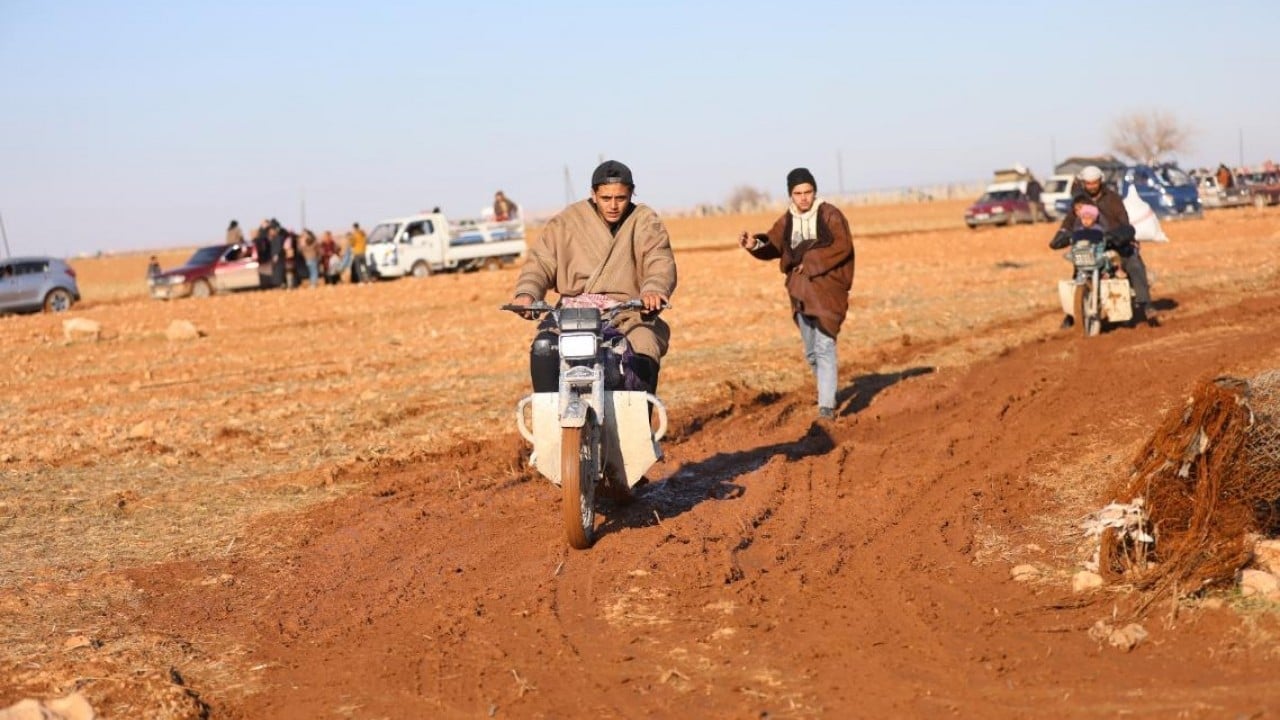 Foto - Suriye ordusundan hayati karar! Binlerce kişi canını kurtardı