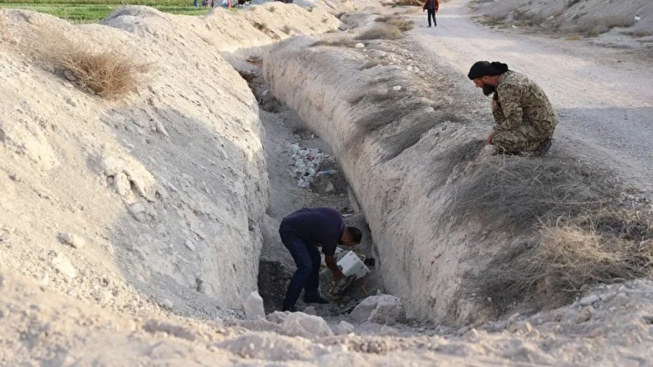 Foto - Suriye'de dehşete düşüren keşif! Görenler kahroldu