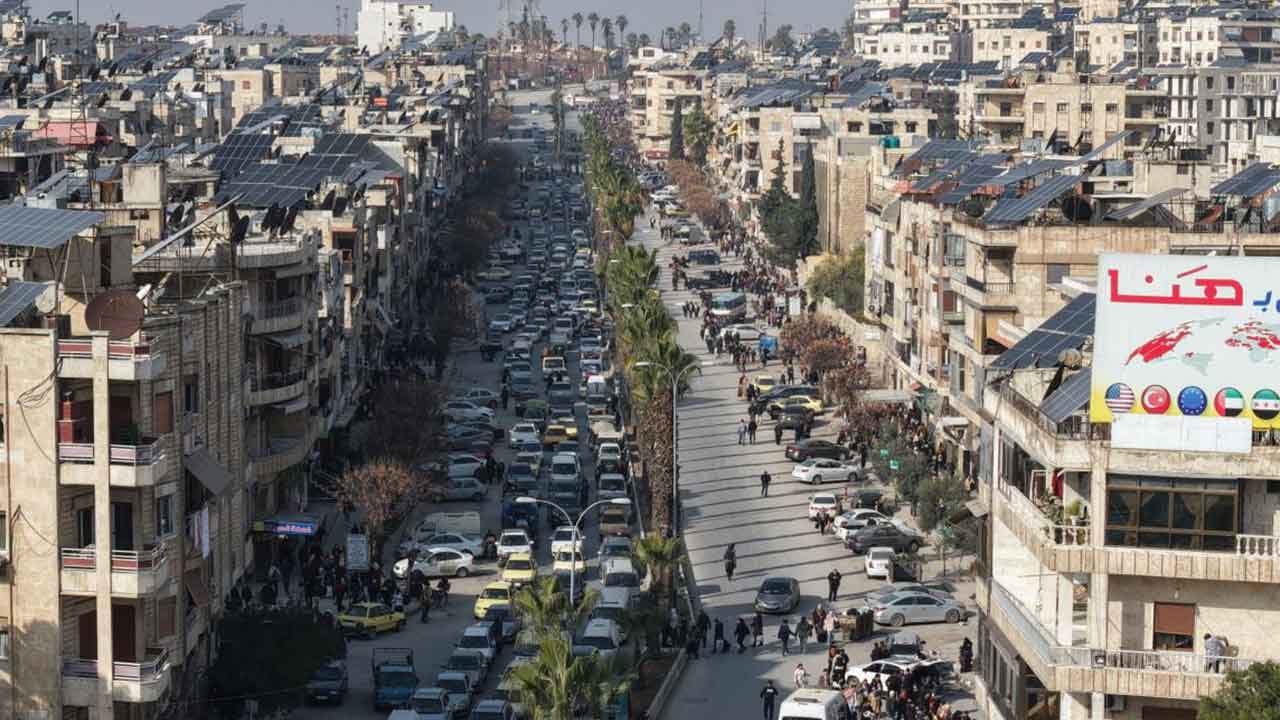 Foto - Suriye'de Türkiye'yi bizzat ilgilendiren ve dengeleri sarsacak görüşme! Şara'nın kurmayları bir araya geldi