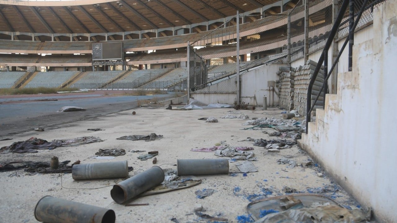 Foto - Suriye’deki değişimin en net görüntüsü! Katliam üssünden futbol merkezine
