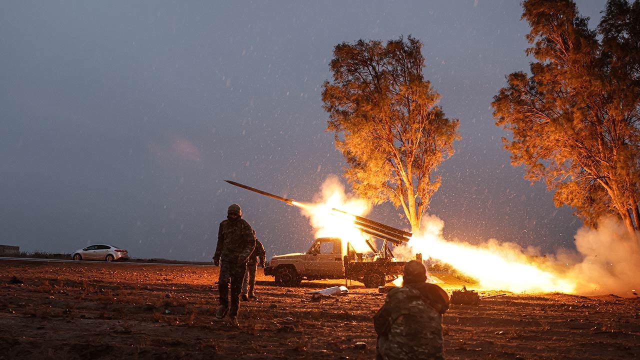 Foto - Suriye’deki teröristlerin son çırpınışları! Tişrin Barajı çevresinde çatışma şiddetlendi