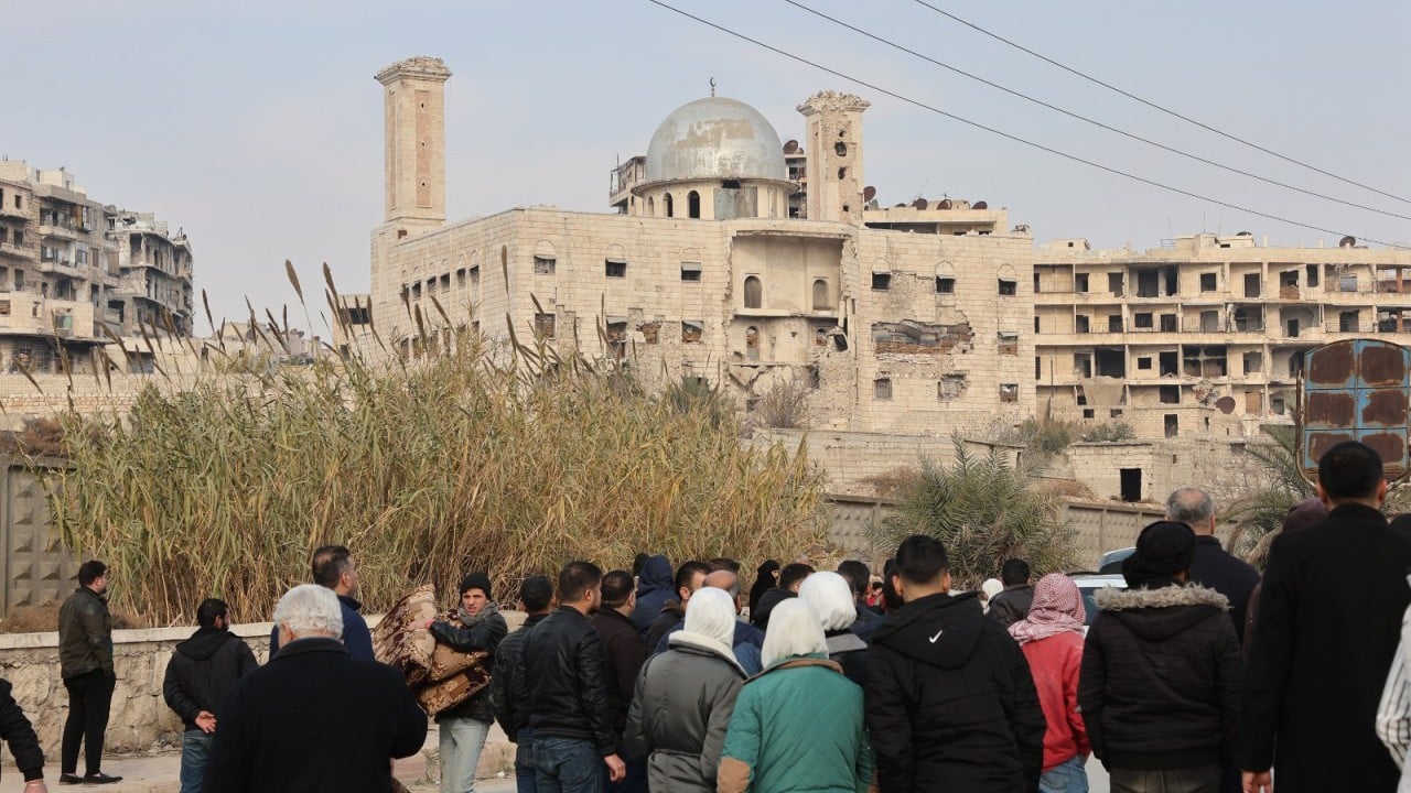 Foto - Suriye'nin Halep ilinde PKK/YPG'nin işgal ettiği mahallelerde sivil göç: Çatışmalar devam ediyor