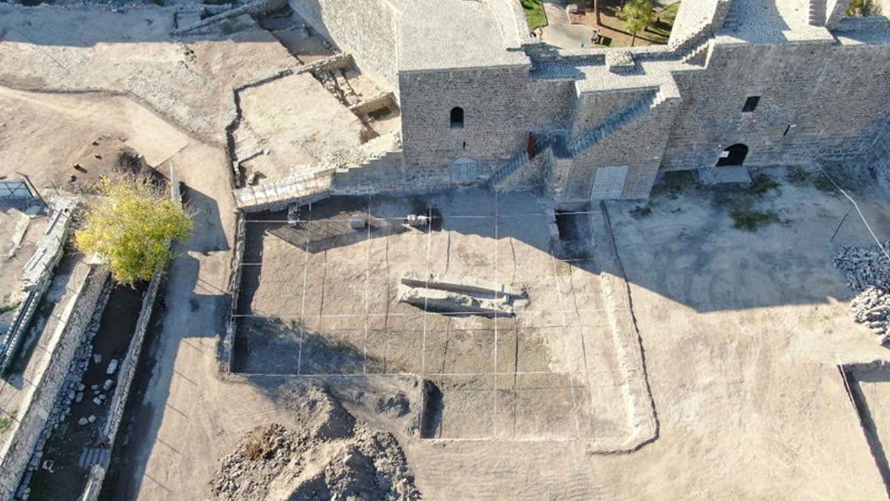 Foto - Surların en eski bölümü! Toprağın altından tarih çıktı