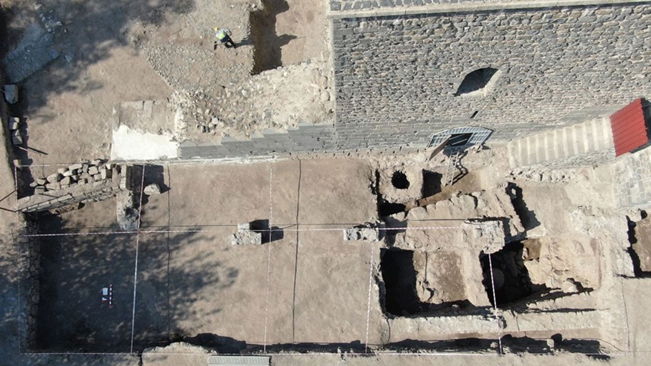 Foto - Surların en eski bölümü! Toprağın altından tarih çıktı