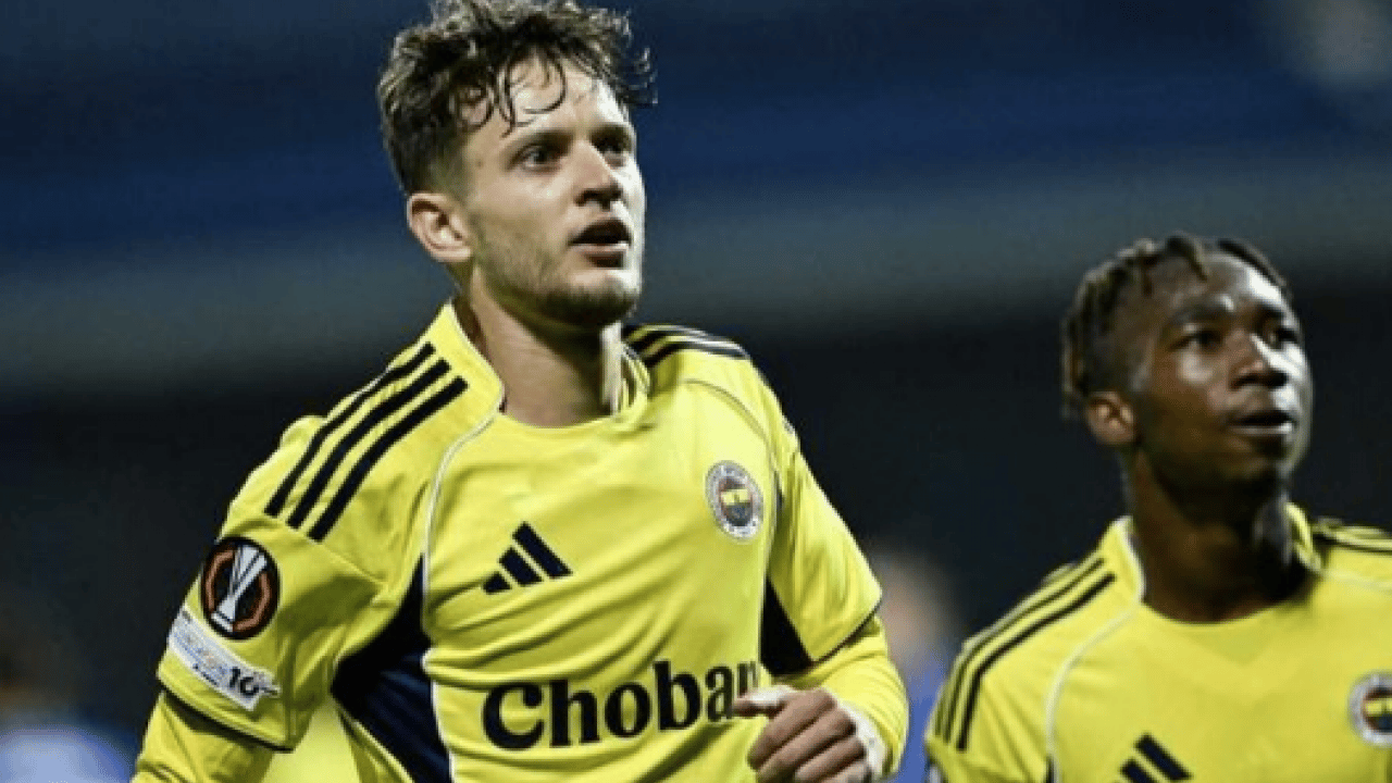 Sürpriz gelişme: Fenerbahçe'de yine dağ fare doğurdu! İstenmiyor ama alan da yok...