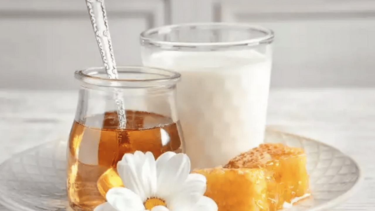 Foto - Süte bal katmak ya da balı ısıtmak doğru mu? Diyetisyeni bir dinleyin bakın ne diyor!...