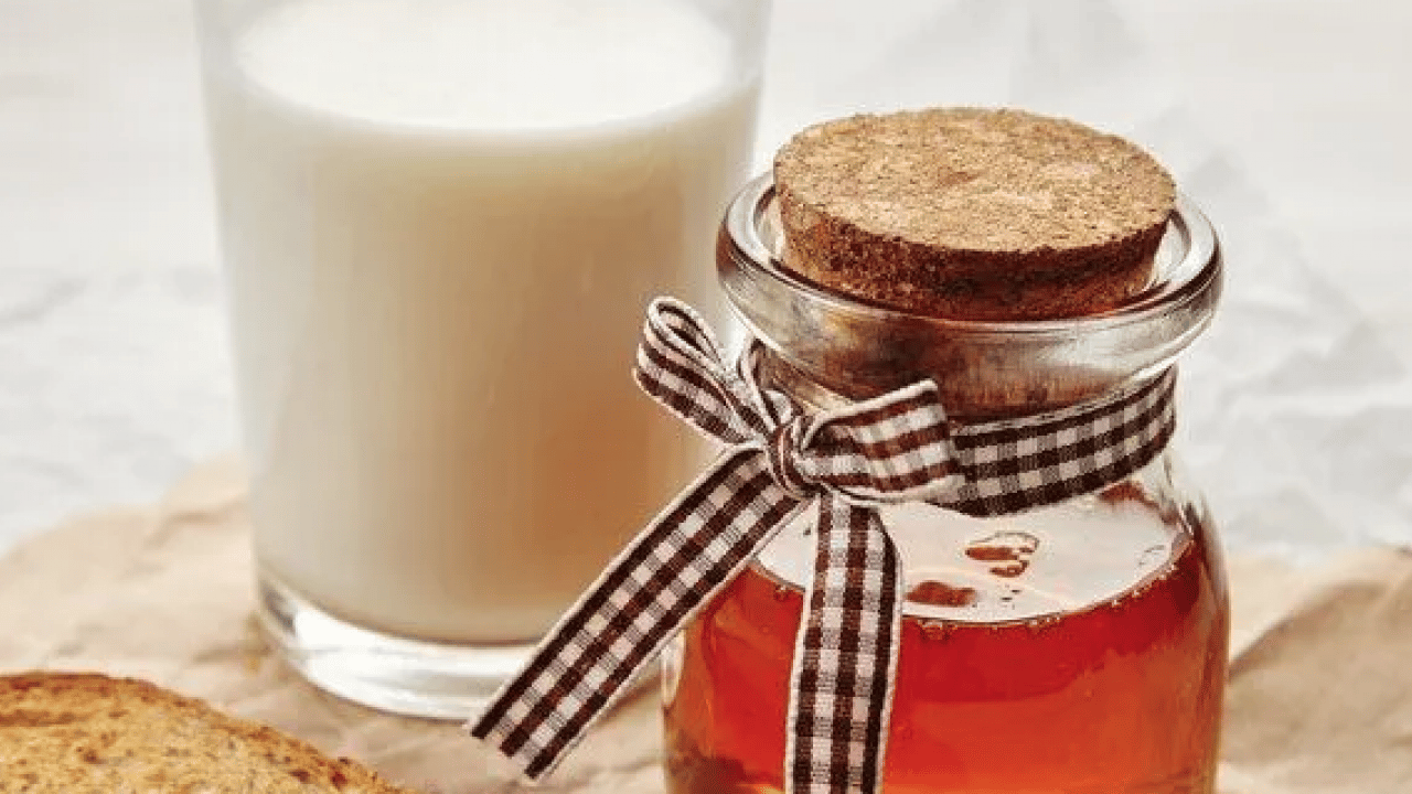 Süte bal katmak ya da balı ısıtmak doğru mu? Diyetisyeni bir dinleyin bakın ne diyor!...