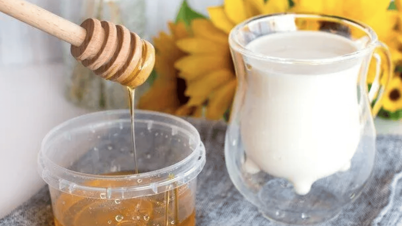 Foto - Süte bal katmak ya da balı ısıtmak doğru mu? Diyetisyeni bir dinleyin bakın ne diyor!...