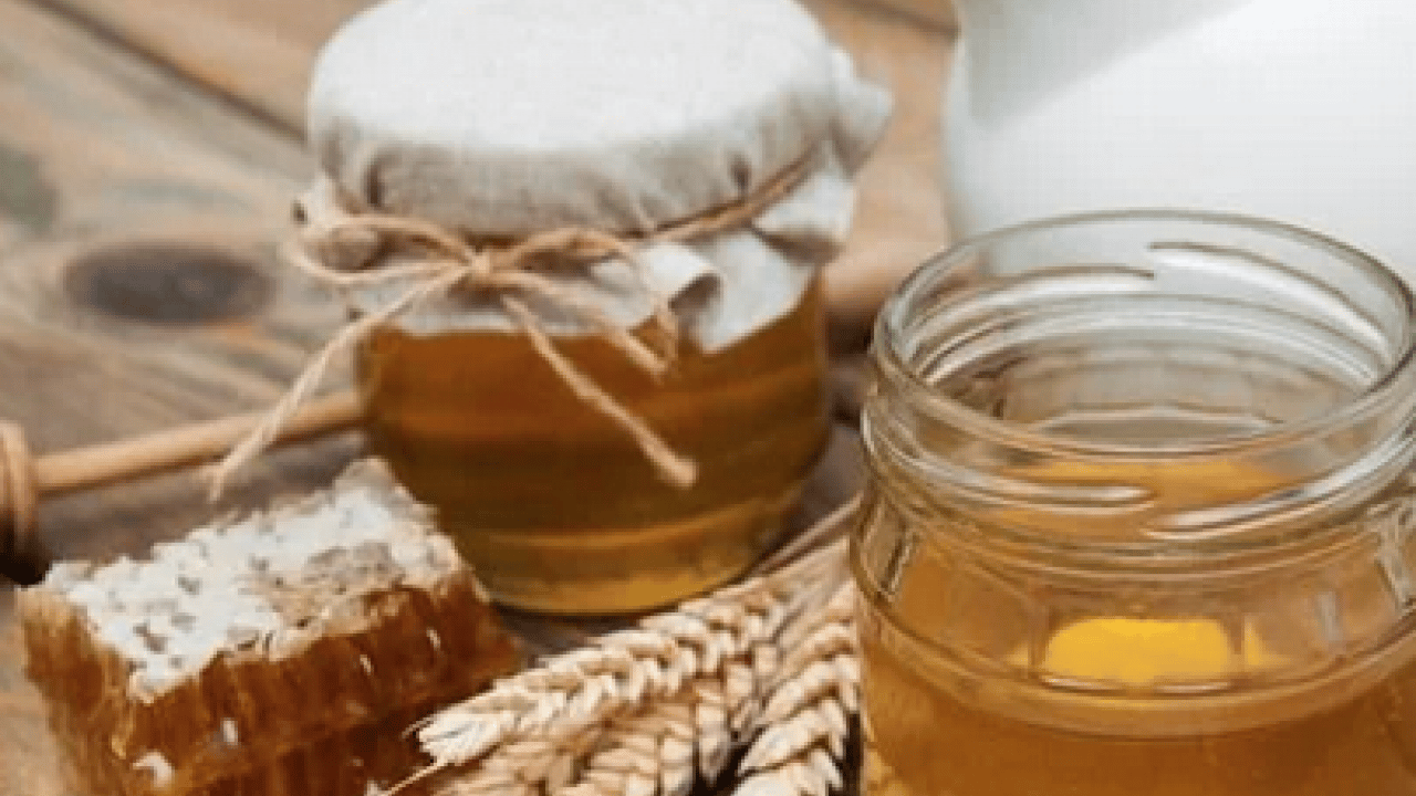 Foto - Süte bal katmak ya da balı ısıtmak doğru mu? Diyetisyeni bir dinleyin bakın ne diyor!...