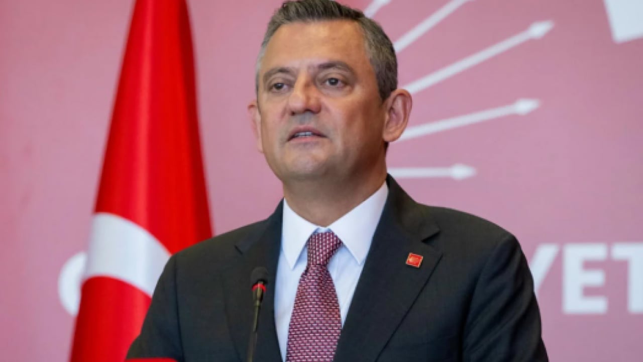 Foto - ‘Şutlan' Özel' Tatar Ramazanlığa soyundu! Sen önce CHP içinde oynanan oyunları boz