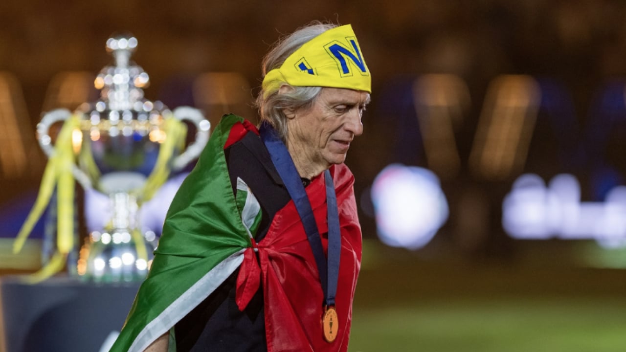 Suudi Arabistan bu haberle çalkalanıyor: Jorge Jesus'un yerine Okan Buruk! Cristiano Ronaldo onay verdi