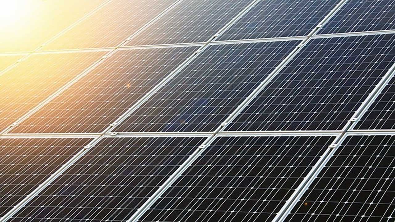 Foto - Suudi Arabistan'dan enerji atağı! Batarya depolamaya yöneldi