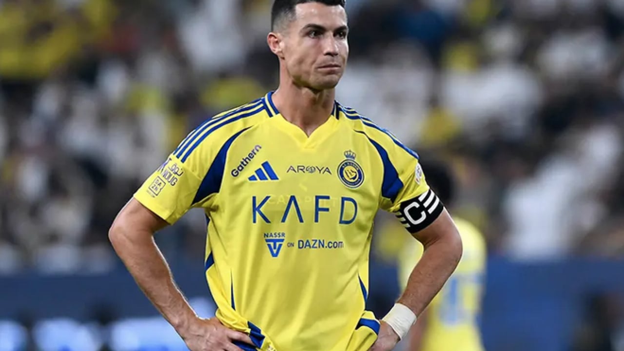 Foto - Suudi Arabistan’ın eski futbolcusu: Ronaldo’nun sahadaki performansıyla uyuşmadığı için eleştirdi! Takımı panikletti