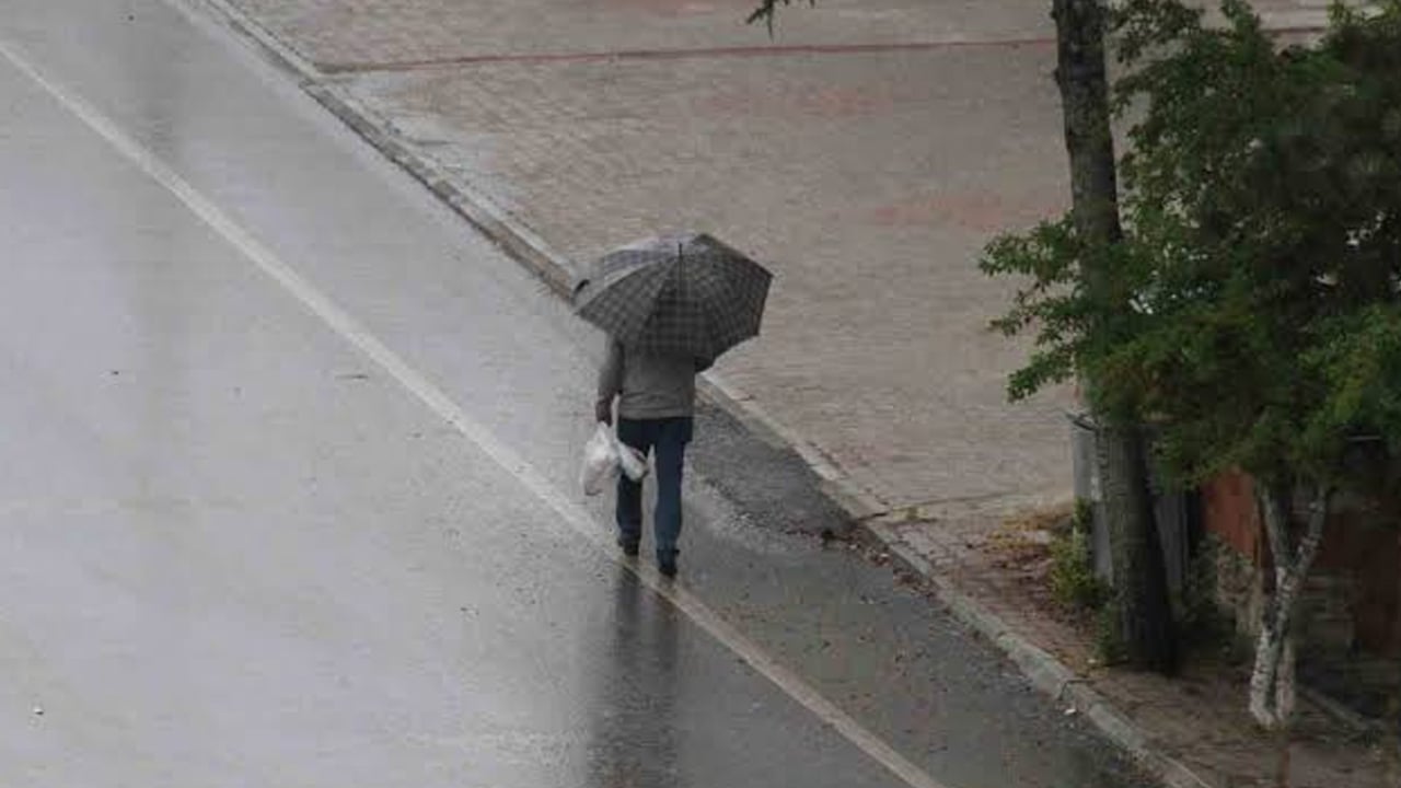 Foto - Tahıl ambarı Konya’da topraklara düşen yoğun yağış kuru hububat hasat takvimini 1 hafta geciktirdi