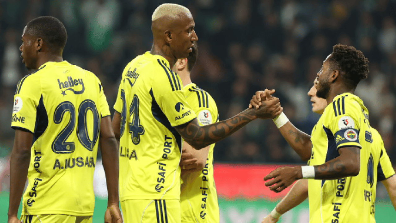 Foto - Takım kökten değişecek! Fenerbahçe'de sezon sonu büyük temizlik