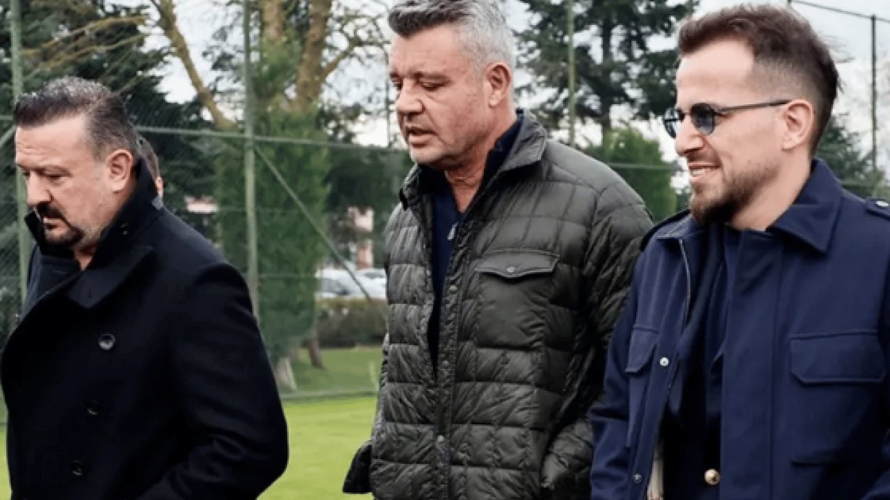 Takıma ilan ettiler: Fenerbahçe'de Sadettin Saran'dan Samandıra çıkarması! Derbi öncesi prim detayı