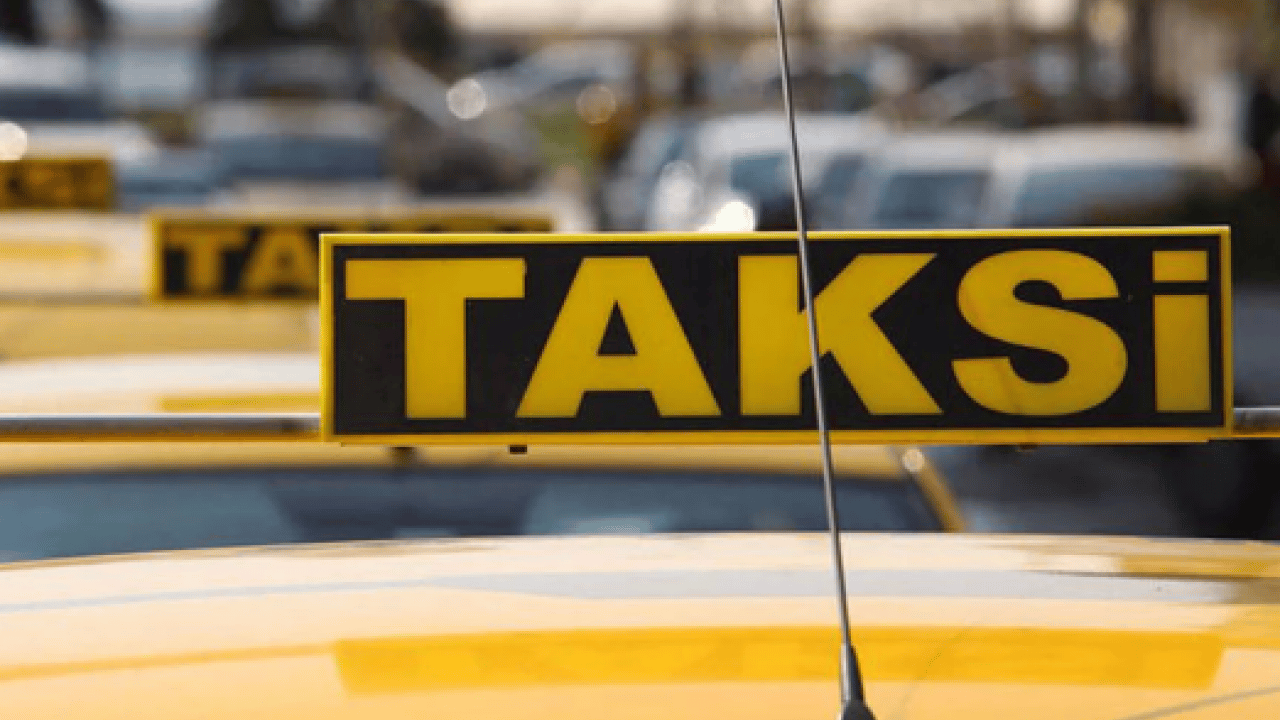 Foto - Taksilerde artık zorunlu oldu! Eylül ayına kadar süre tanındı!