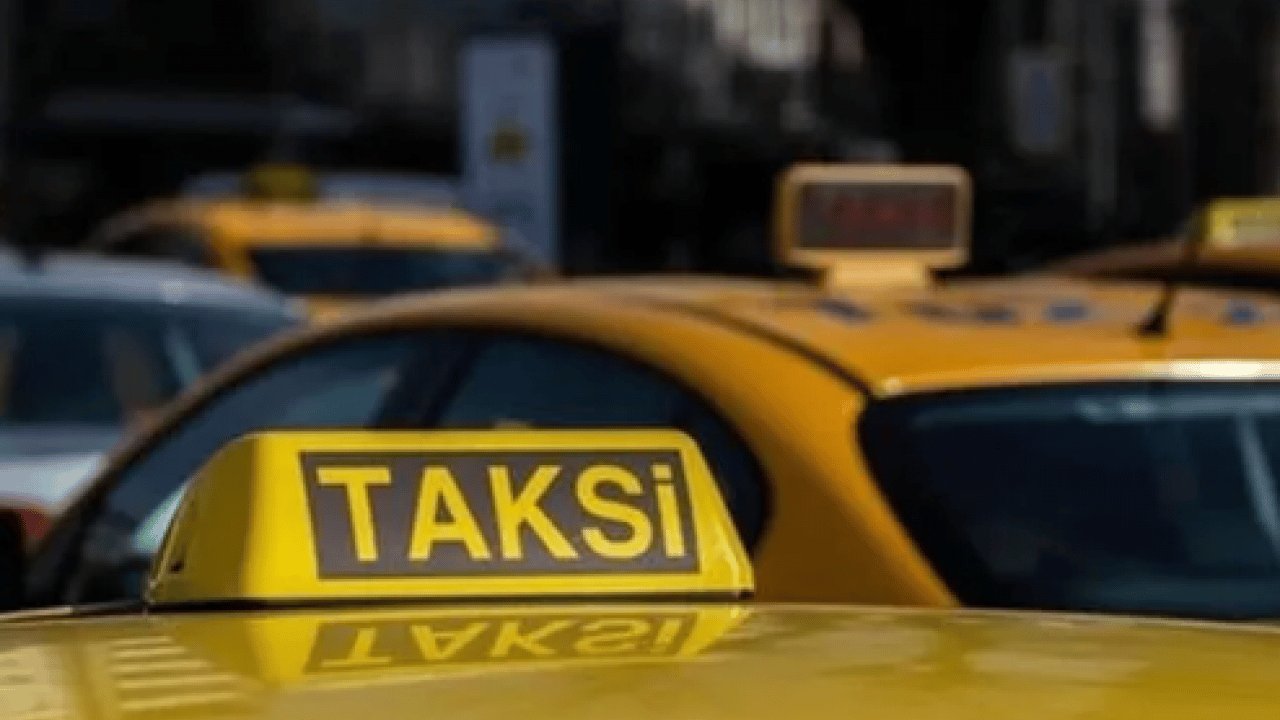 Foto - Taksilerde artık zorunlu oldu! Eylül ayına kadar süre tanındı!