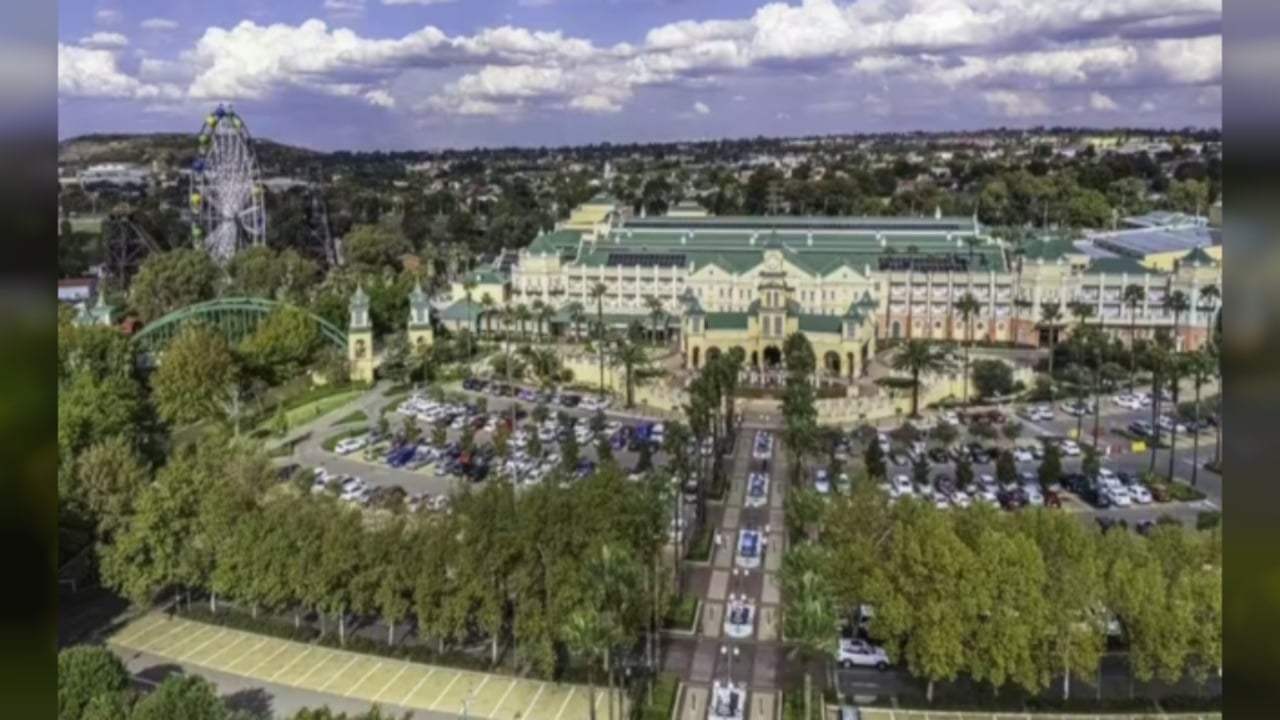 Tam 226 metre derinliğe iniyorlar! Şehrin altından külçe külçe altın fışkırıyor