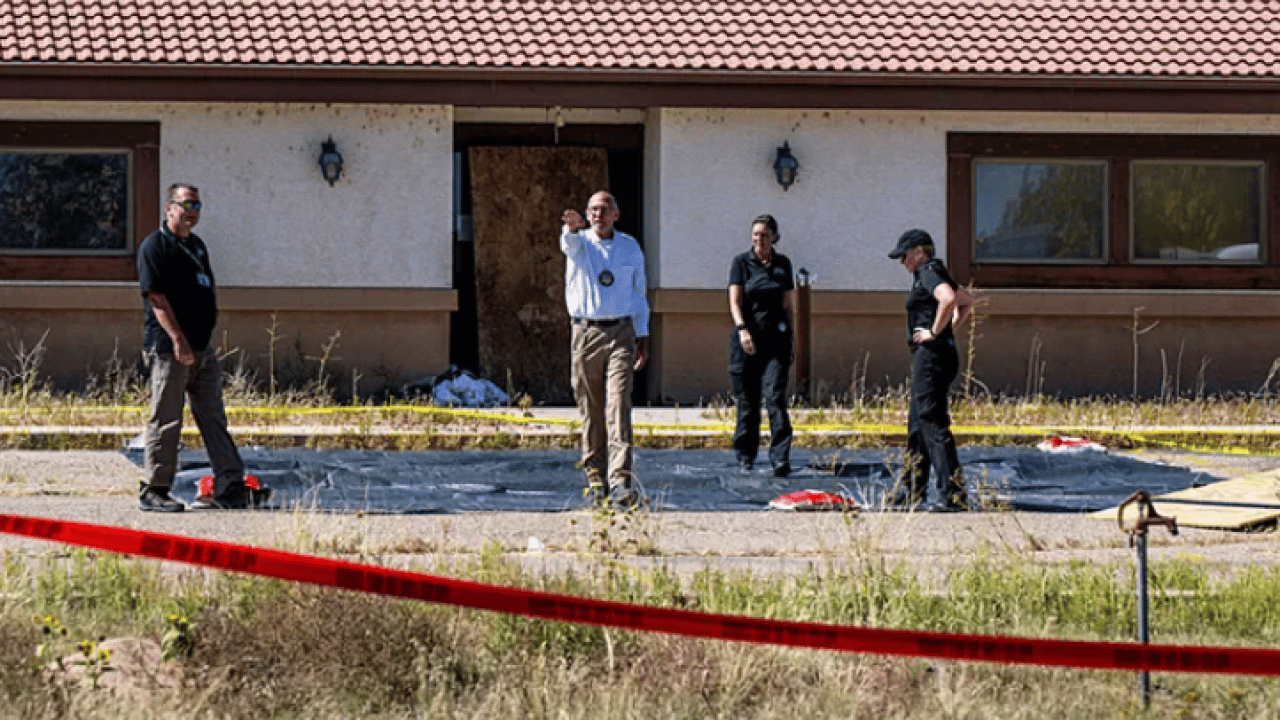 Foto - Tam 4 yıl boyunca saklamış: Yetişkin ve bebek cesetleri bulundu!
