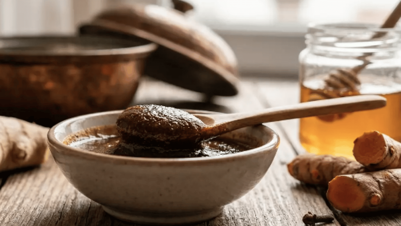 Foto - Tam bir şifa deposu: Meğer akciğerlerin ilacı mutfağınızdaymış! Bir kaşığı bile katranı söküp atıyor