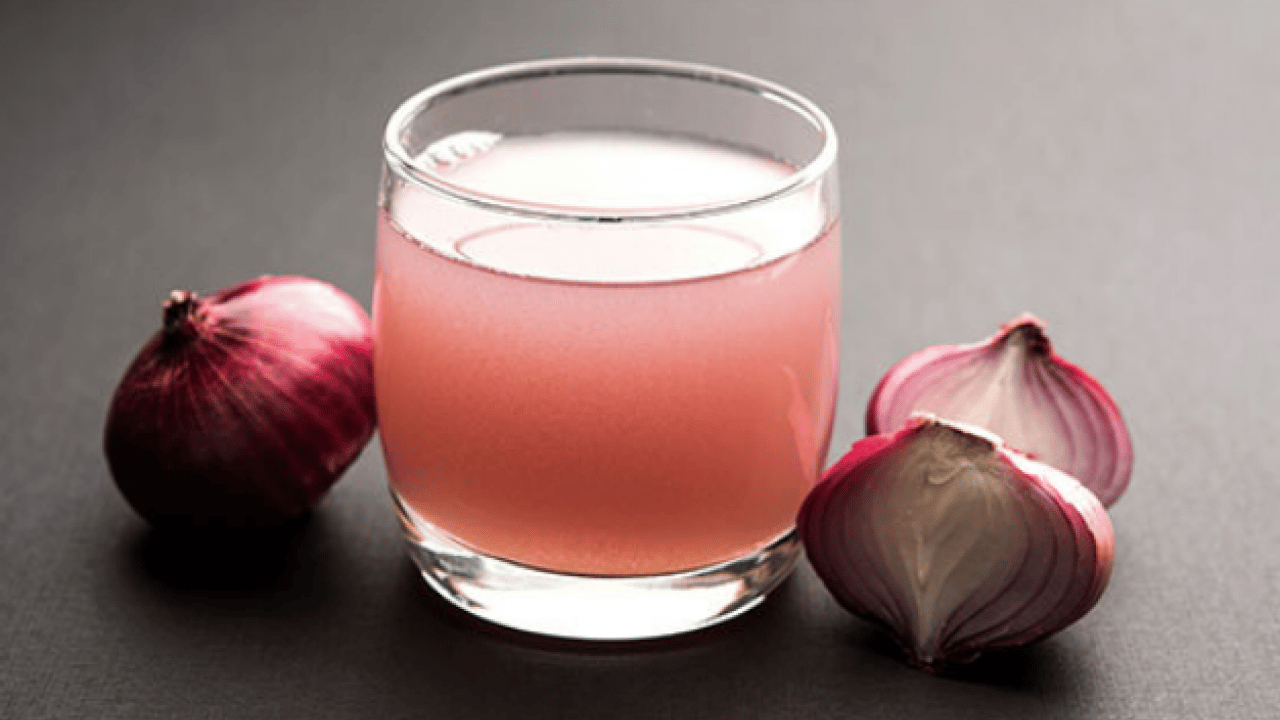 Foto - Tam bir şifa deposuna dönüşüyor... Soğan suyu içerseniz bakın neler oluyor...