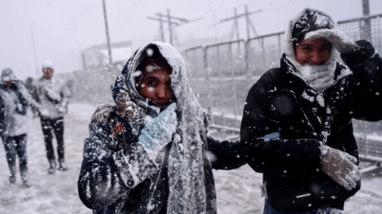 Foto - Tam bitti derken geri geliyor: İstanbul'da kar alarmı!