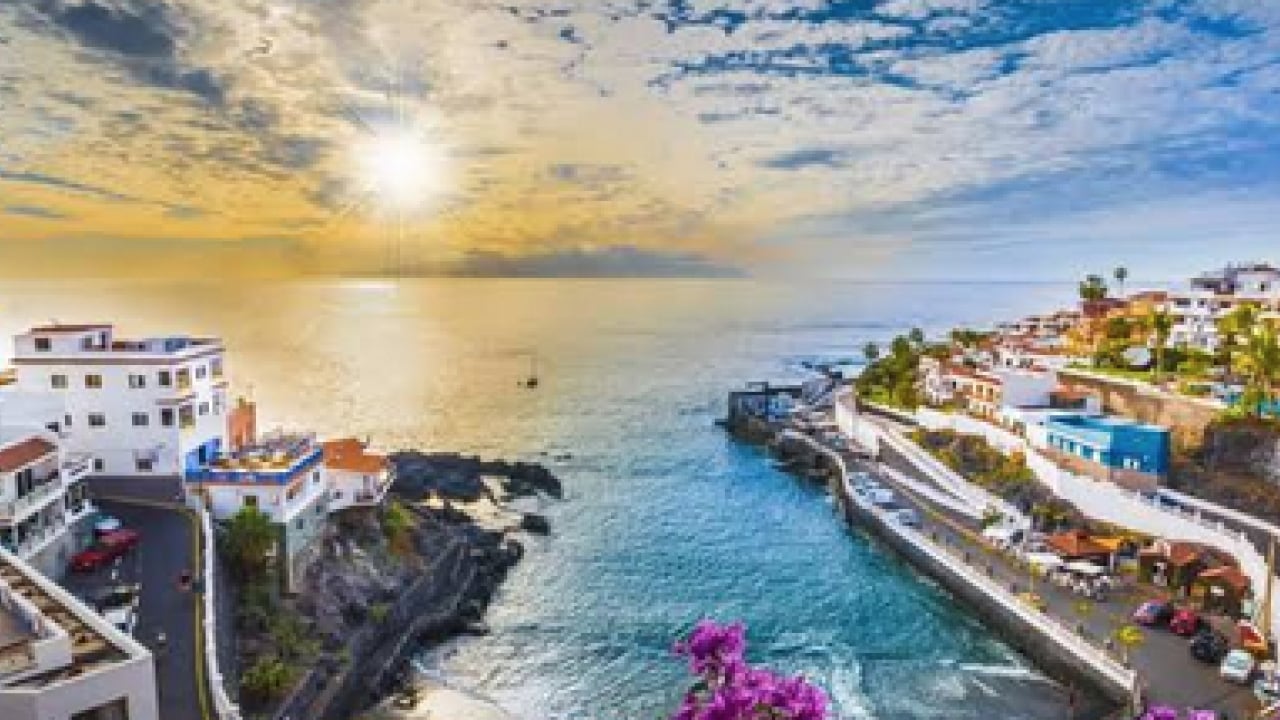 Foto - Tam uçağa binecekken... 135 bin TL'lik otel faturasını ödemeyen turiste ters kelepçe!