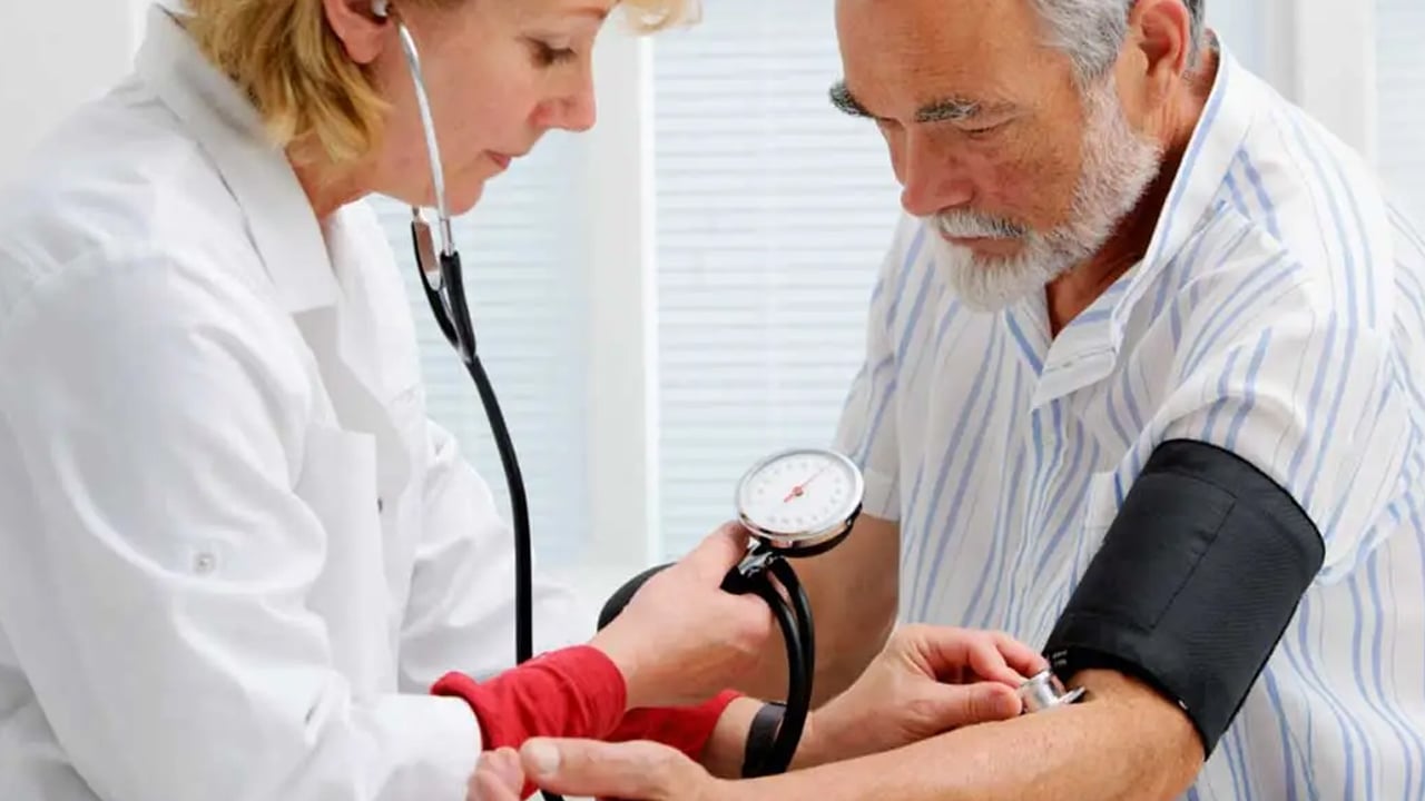 Tansiyon ilacı yerine bunları tüketin! Yüksek tansiyonu dengeleyen doğal yöntemler: Besinleri ekleyin