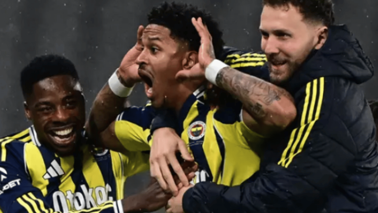 Foto - Taraftardan sert çıkış gelebilir?!? Fenerbahçe Oosterwolde'yi satacak mı? İşte cevabı